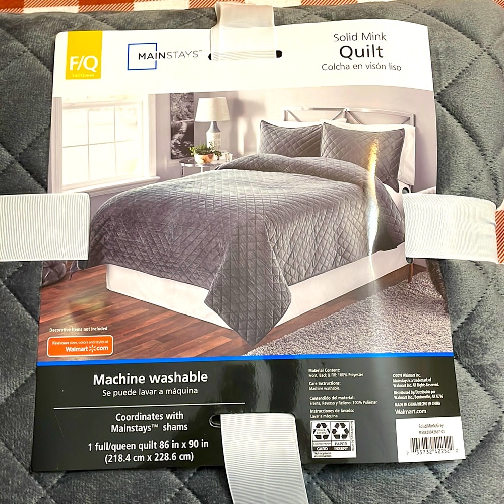 Mainstays Solid Mink Quilt Full/Queen machine washable gray